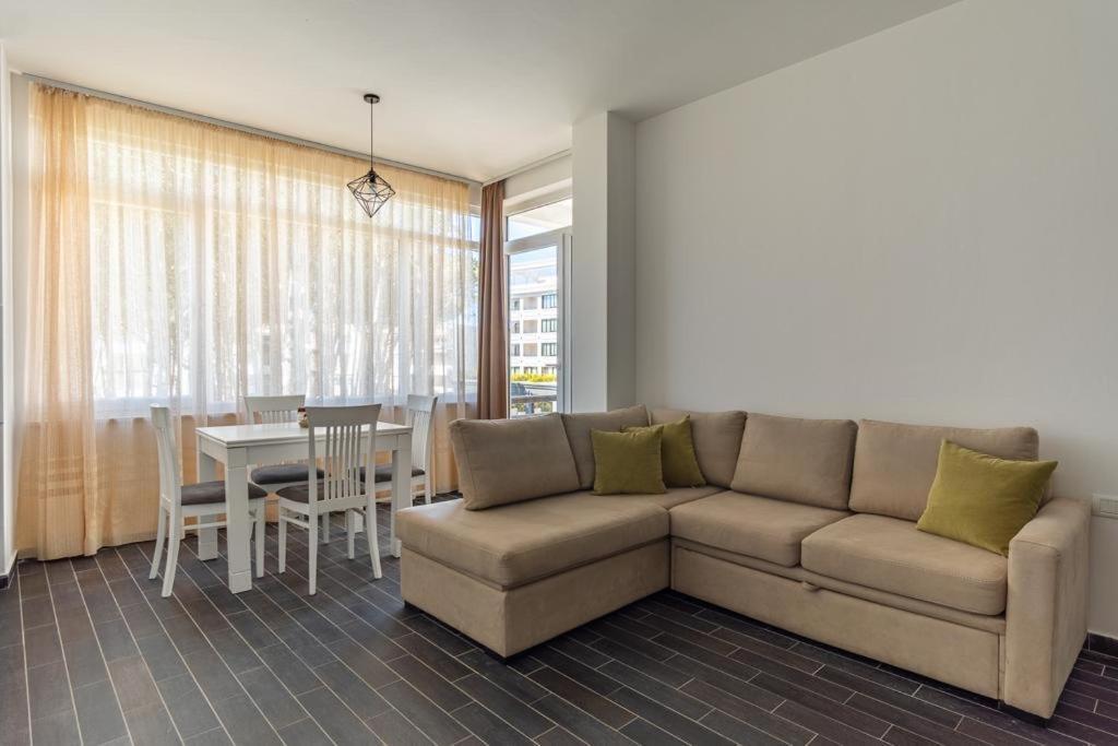 Ajten Apartments Δυρράχιο Εξωτερικό φωτογραφία